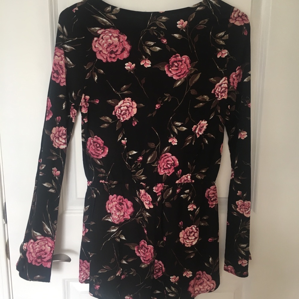 Floral romper - Picture 3 of 3